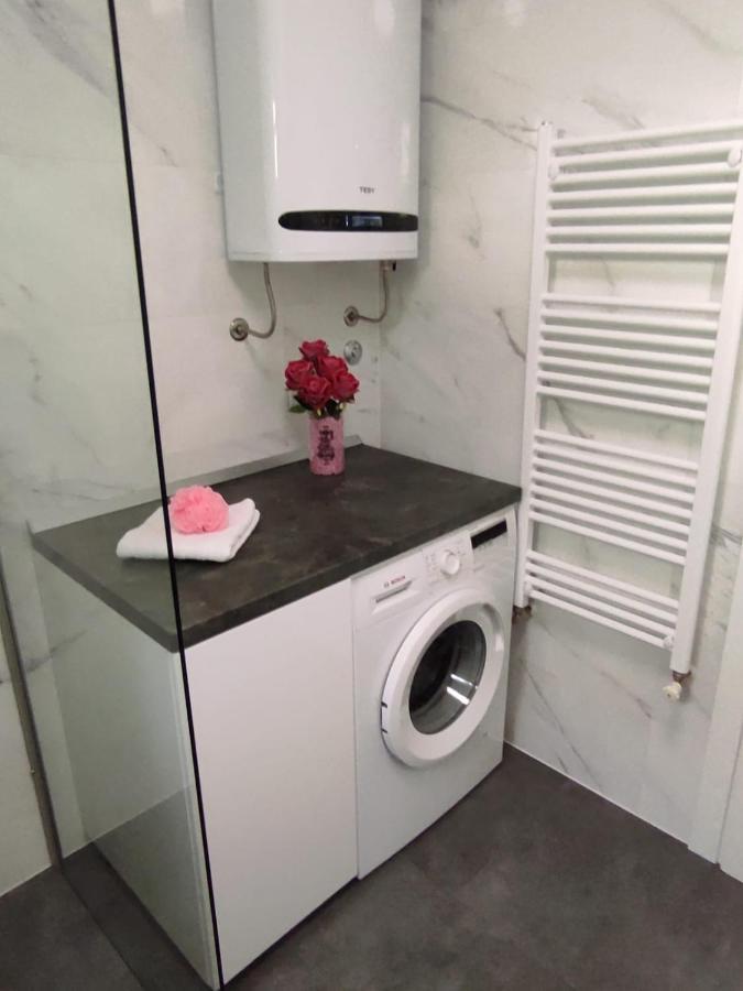 Apartman Koko With Private Jacuzzi Makarska Eksteriør bilde