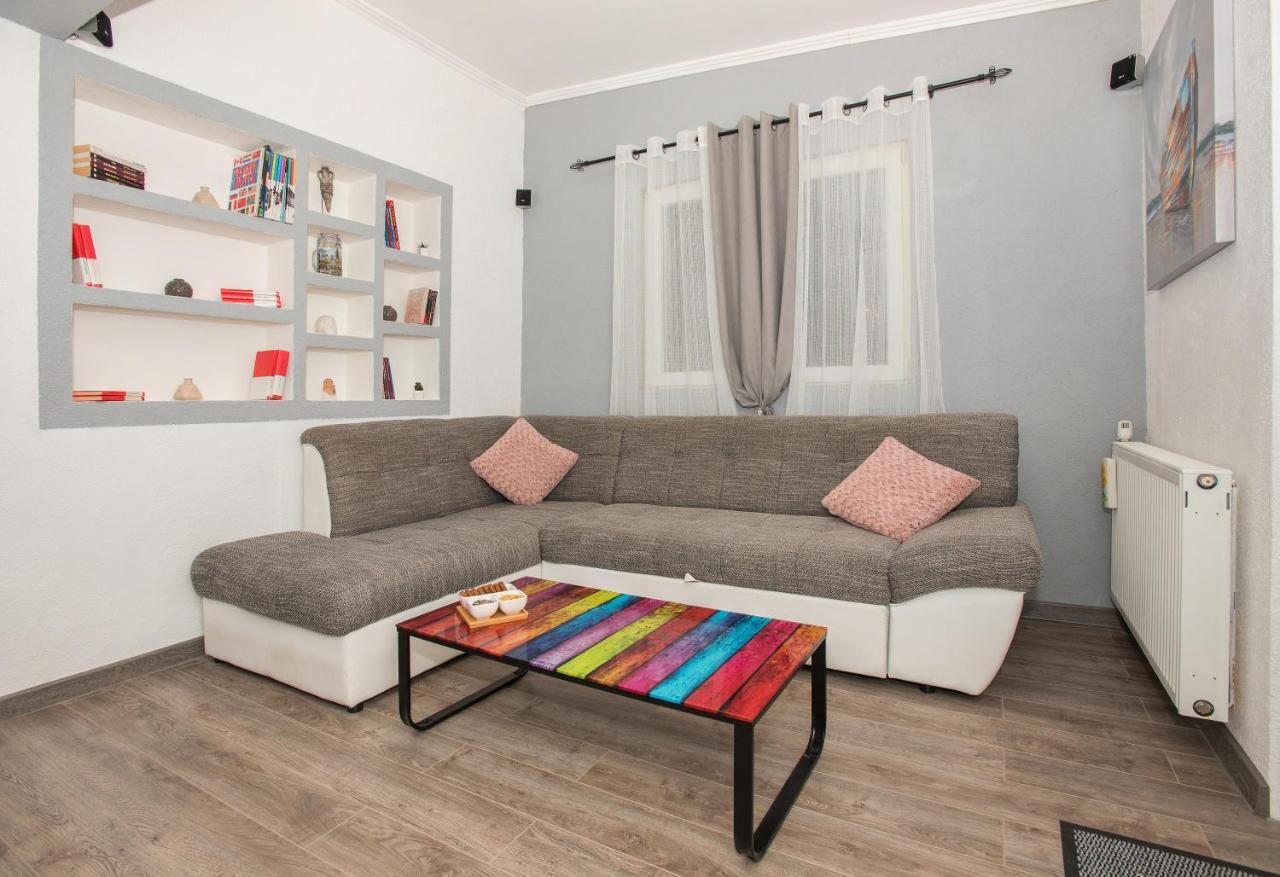Apartman Koko With Private Jacuzzi Makarska Eksteriør bilde