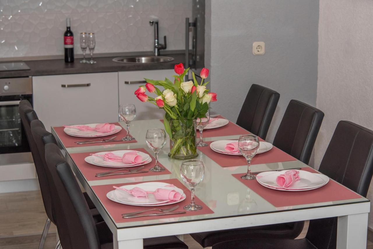 Apartman Koko With Private Jacuzzi Makarska Eksteriør bilde